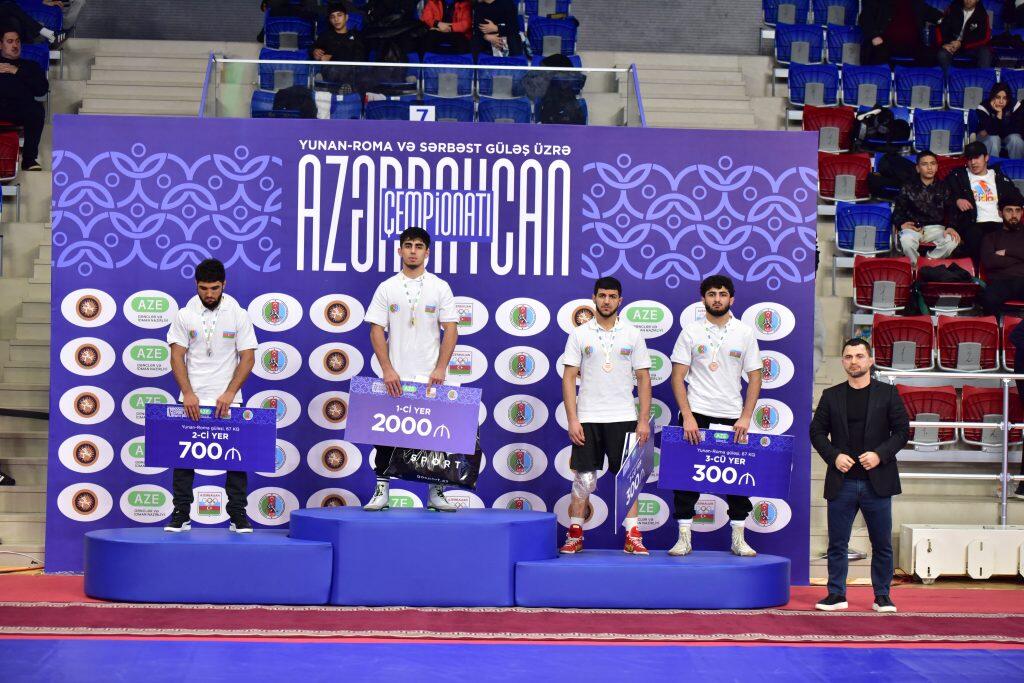 Названы призеры третьего дня чемпионата Азербайджана по борьбе