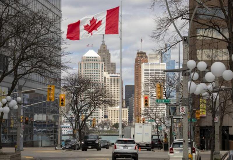 Канада испугалась США