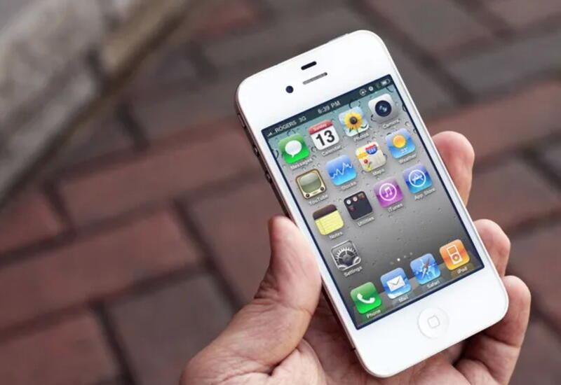 iPhone 4 неожиданно стал популярен в соцсетях