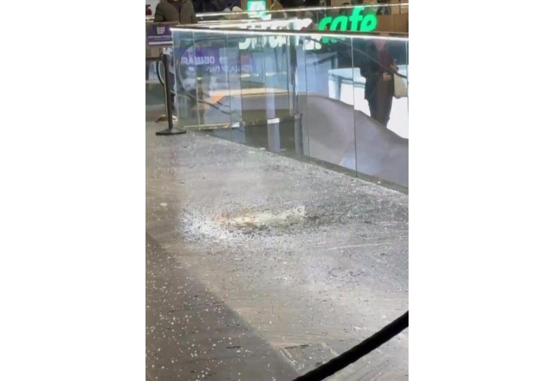 Льдина пробила крышу в одной из башен «Москвы-Сити»