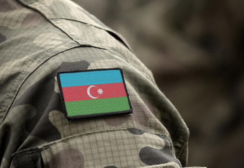 В Кяльбаджаре двое военнослужащих азербайджанской армии упали в ущелье,