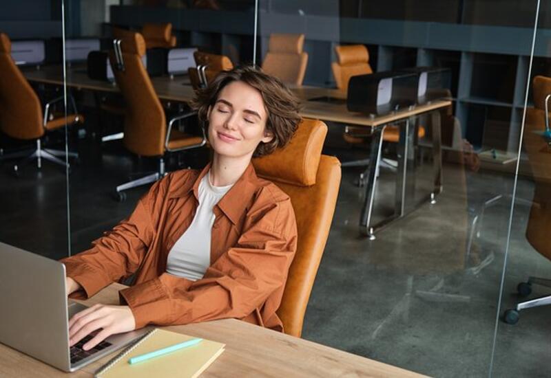 Зумеры стали чаще менять место работы