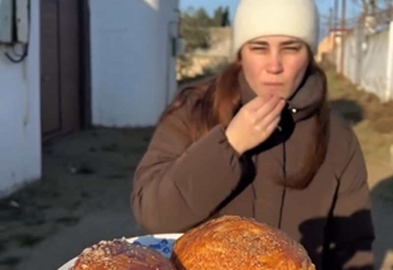 Меликовы пошутили о любви к азербайджанским сладостям