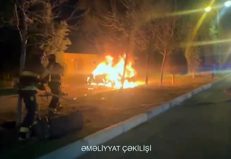 Авария двух машин в Сумгайыте привела к пожару