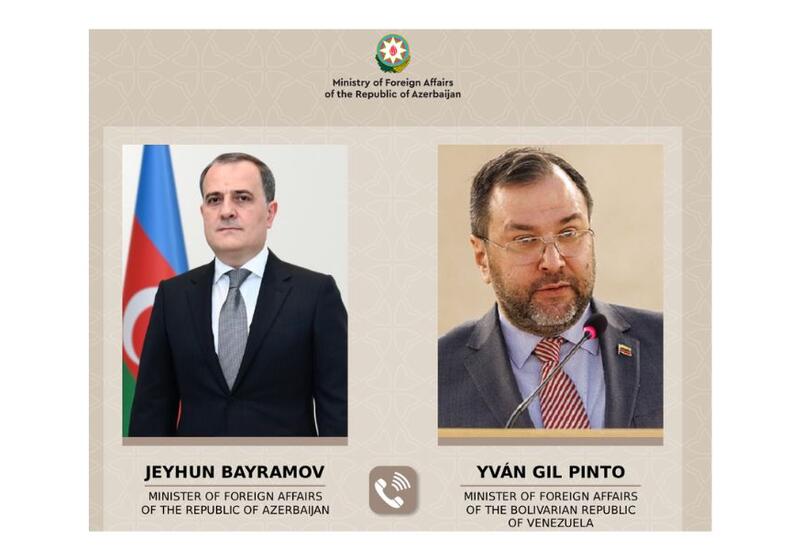 Ceyhun Bayramov həmkarı ilə Venesueladakı son hadisələri müzakirə edib