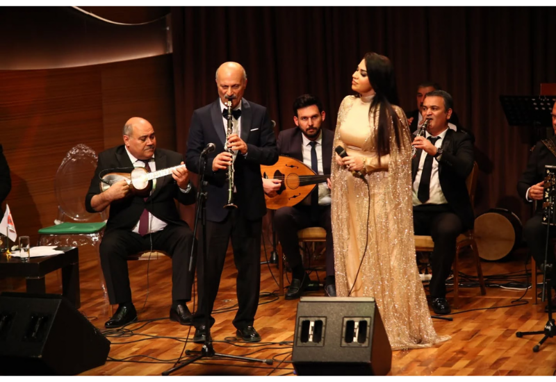 Кларнет, балабан и сцена - отмечен юбилей Хакима Абдуллаева