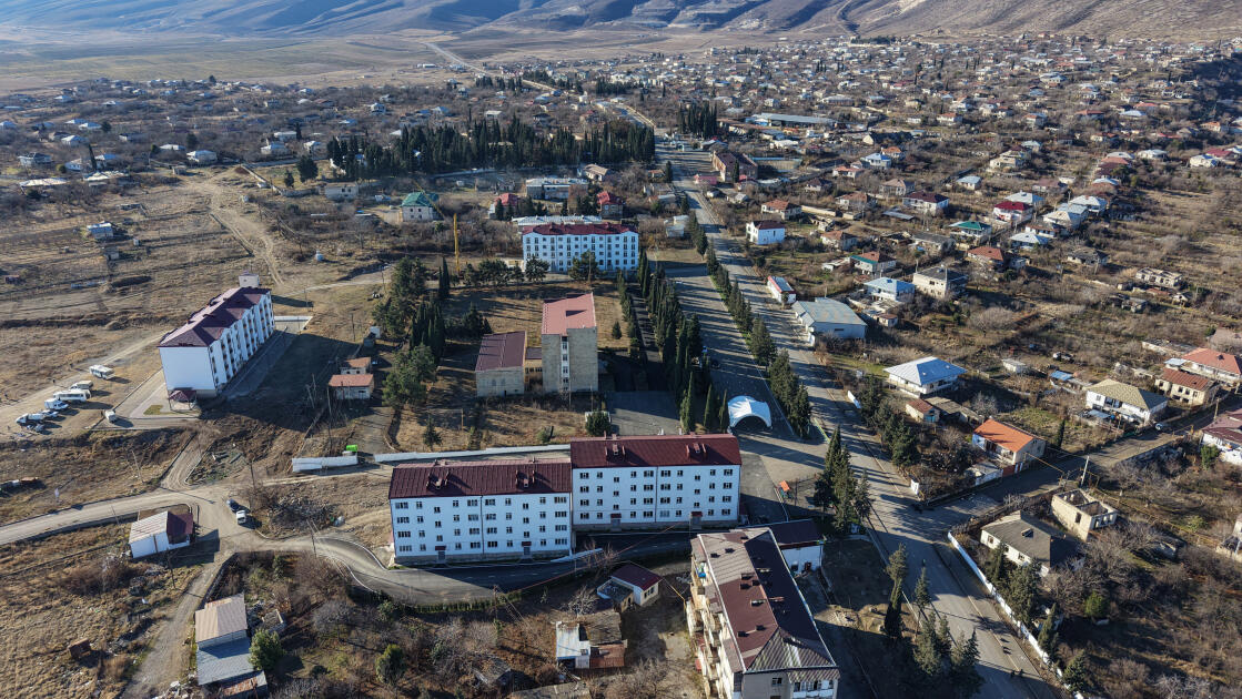 Президент Ильхам Алиев ознакомился с генеральным планом города Агдере