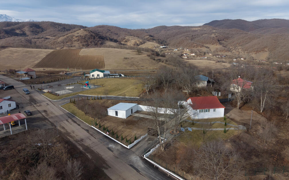 Prezident İlham Əliyev Ağdərə rayonunun Çıldıran kəndində görülmüş işlərlə tanış olub