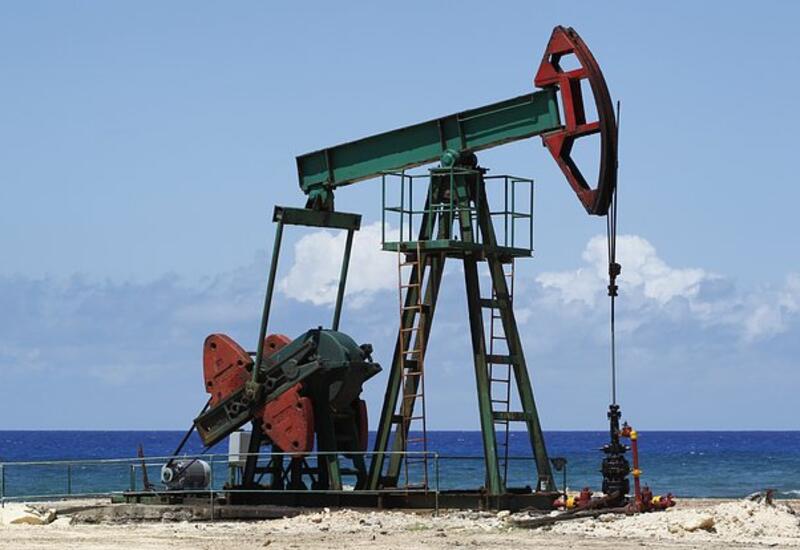 Венесуэла начала отменять меры по сокращению добычи нефти