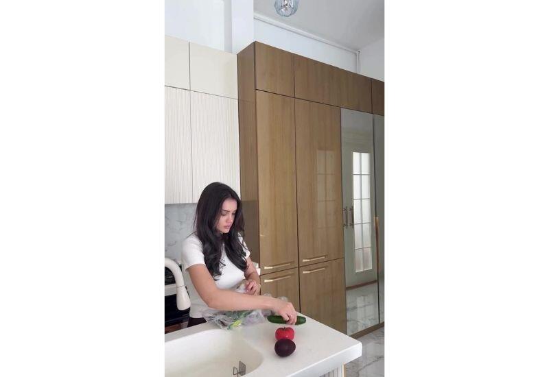 Блогер mybaby.celine показала один день мамы из Баку