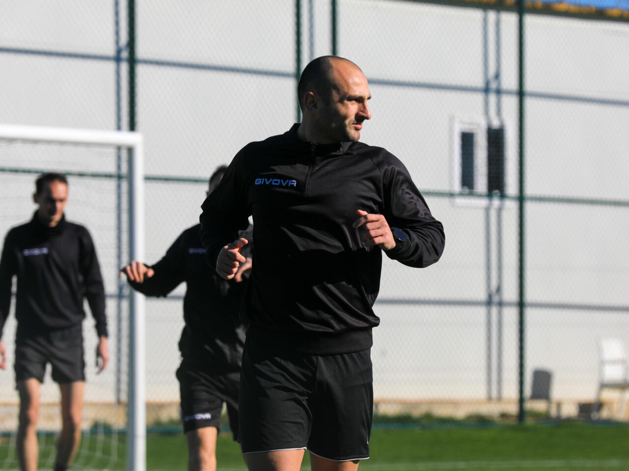 Представители УЕФА провели семинар для азербайджанских арбитров