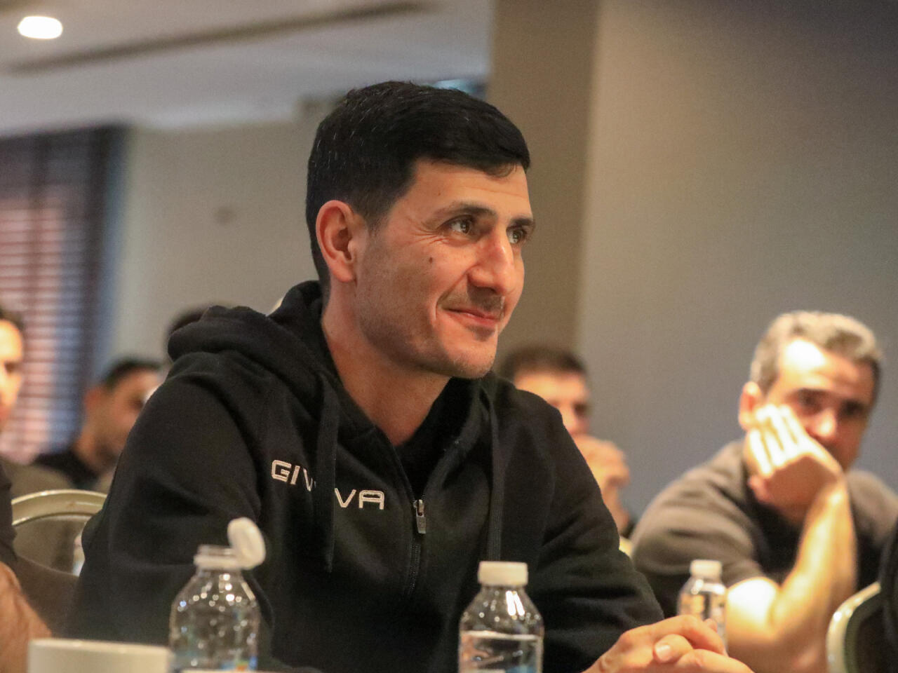 Представители УЕФА провели семинар для азербайджанских арбитров