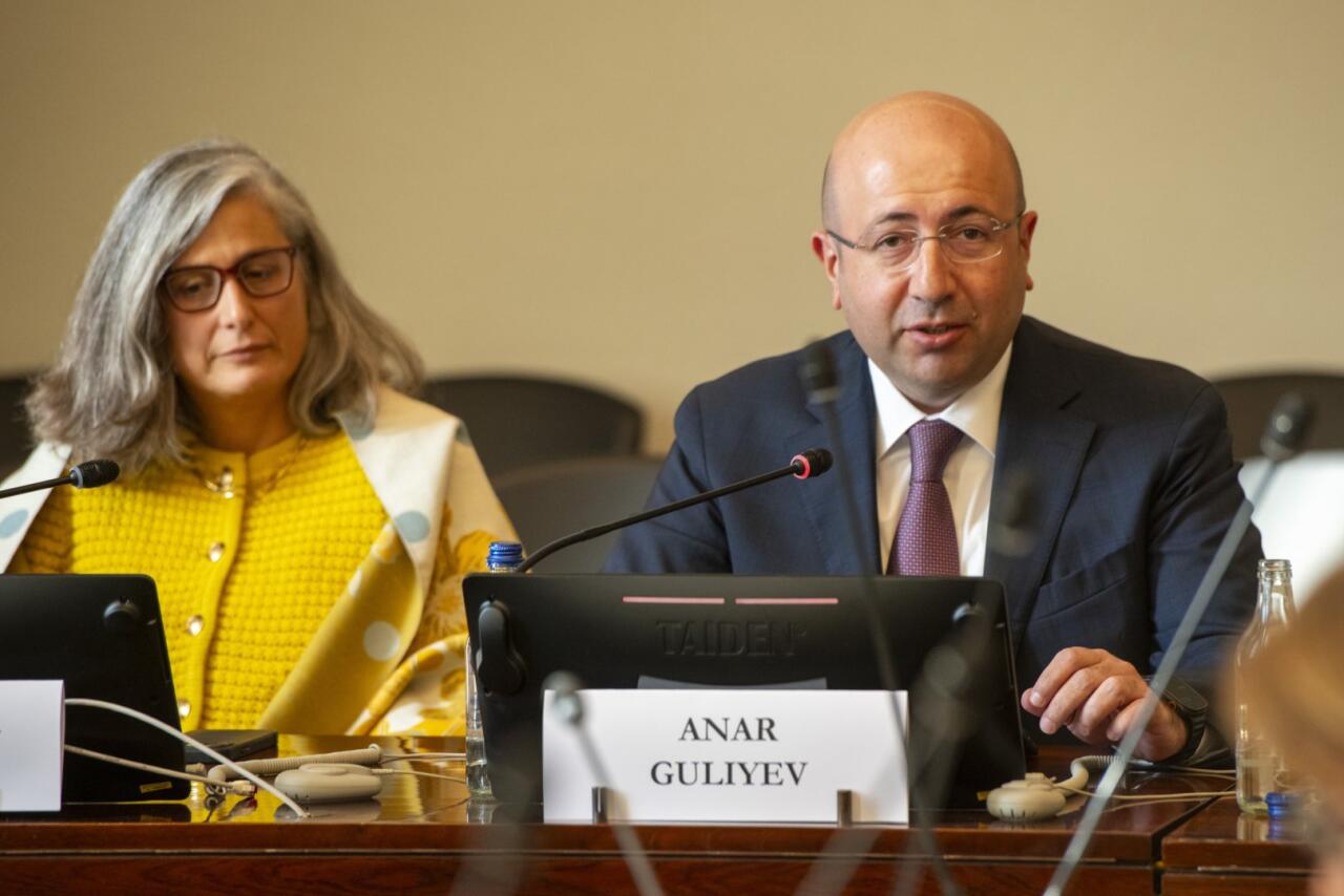 Nizami Gəncəvi Beynəlxalq Mərkəzinin 35-ci Ali Səviyyəli Toplantısı çərçivəsində Cenevrədə WUF13-ə həsr olunan müzakirə paneli təşkil edilib