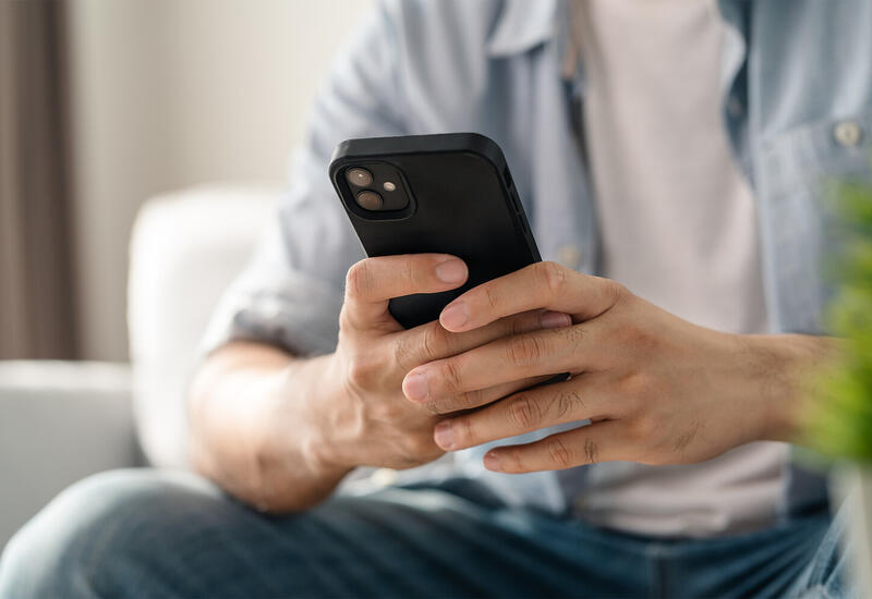 Названа неожиданная опасность чрезмерного использования смартфона