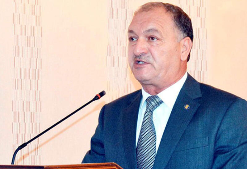 Sabiq icra başçısının oğlu Yevlaxda adam güllələdi