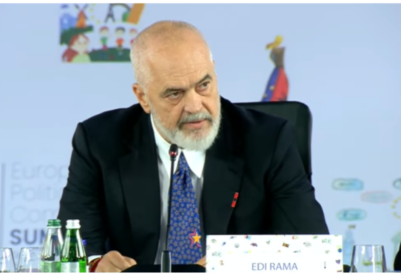 Премьер Албании посетит Азербайджан