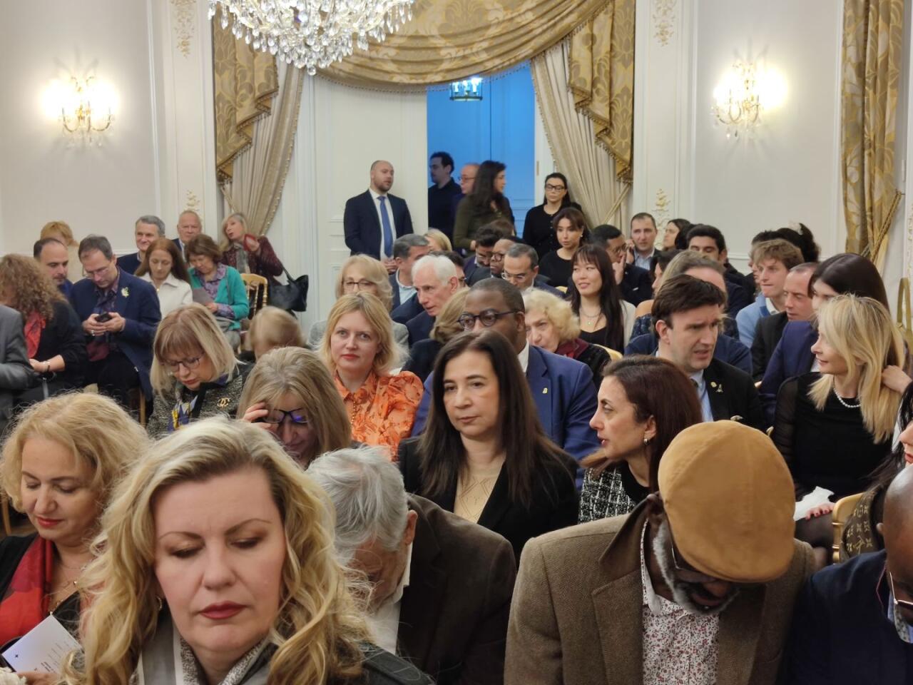 В Париже почтили память шехидов трагедии 20 Января