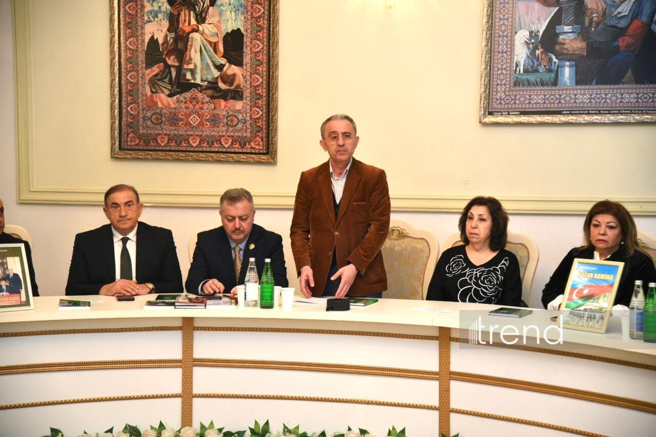 В Баку состоялась презентация книги, посвященного герою спецслужб Айдыну Рагимову - из серии "Azərbaycanın fədakarlıq məktəbi"