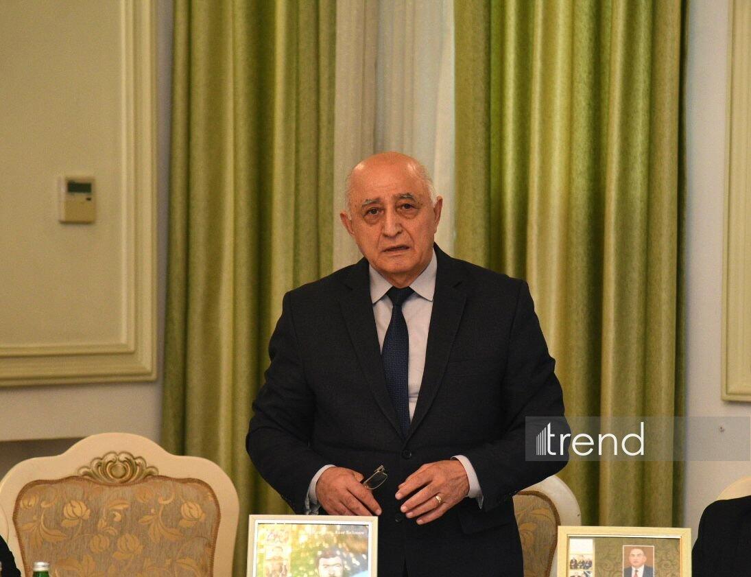 В Баку состоялась презентация книги, посвященного герою спецслужб Айдыну Рагимову - из серии "Azərbaycanın fədakarlıq məktəbi"