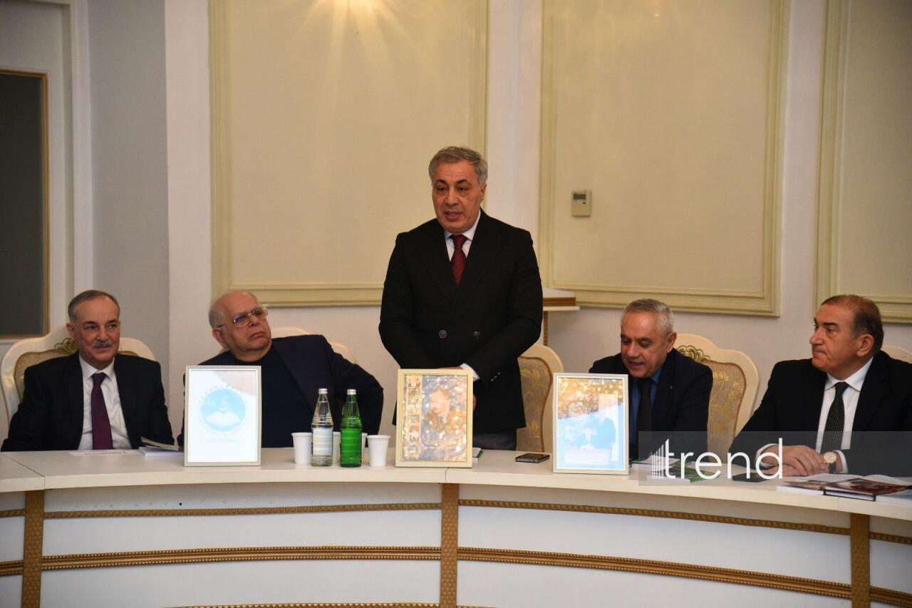 В Баку состоялась презентация книги, посвященного герою спецслужб Айдыну Рагимову - из серии "Azərbaycanın fədakarlıq məktəbi"