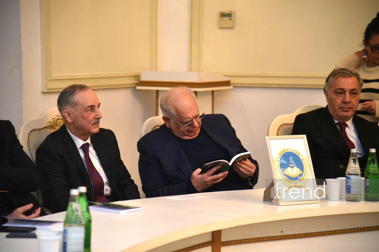 В Баку состоялась презентация книги, посвященного герою спецслужб Айдыну Рагимову - из серии "Azərbaycanın fədakarlıq məktəbi"