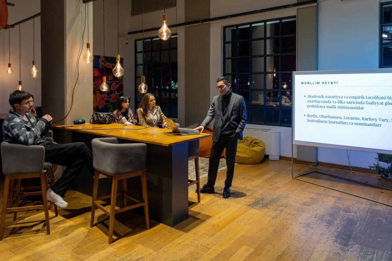 В YARAT стартовал новый сезон Школы современного искусства, посвящённый кино