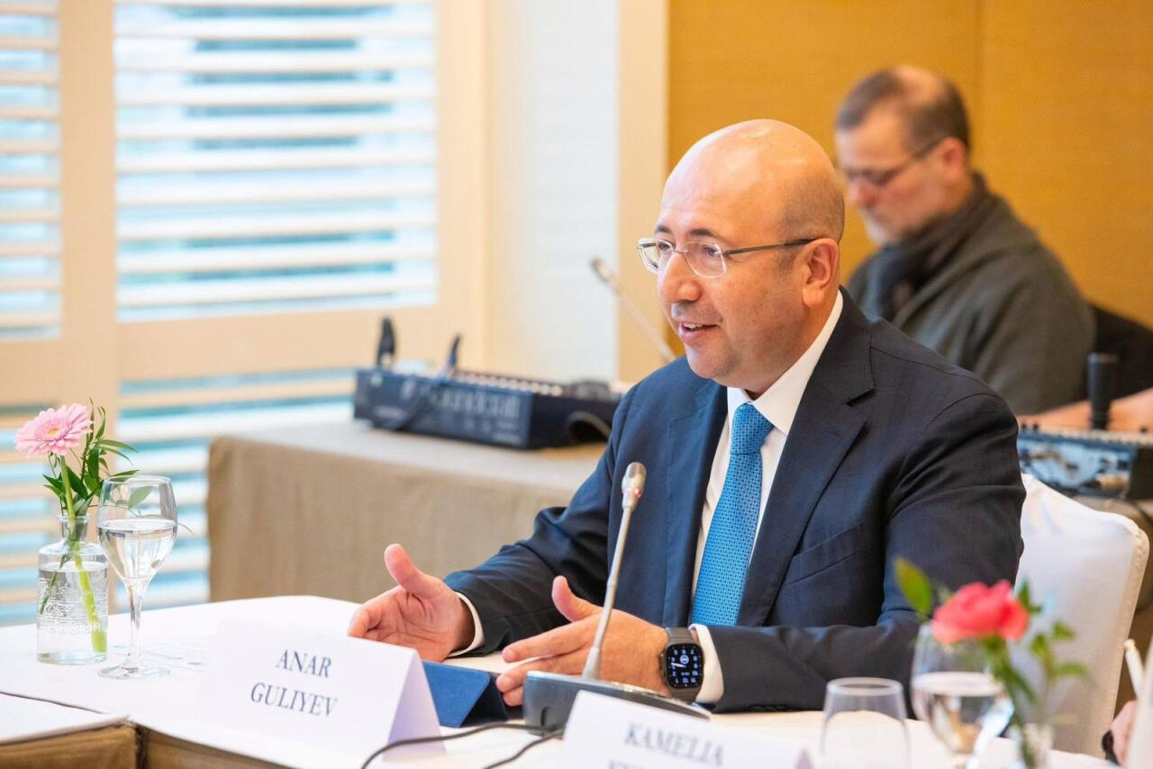 Анар Гулиев призывает к глобальному сотрудничеству для преодоления жилищного кризиса