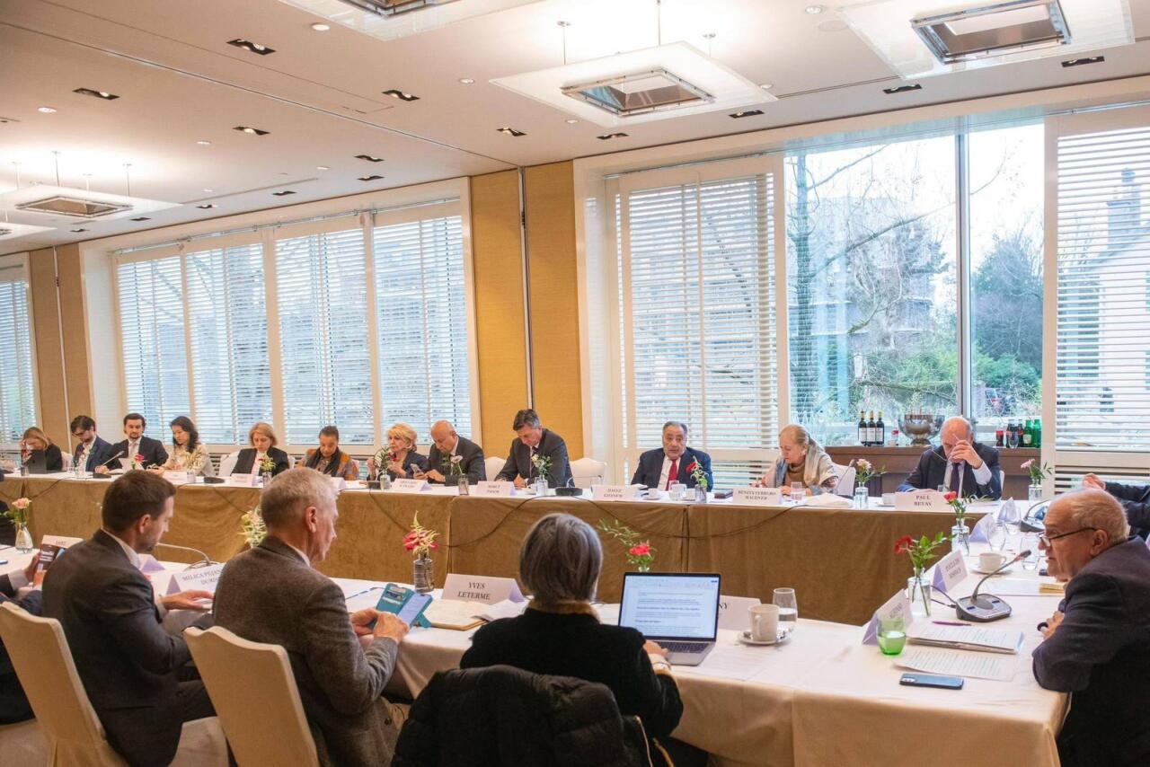 Анар Гулиев призывает к глобальному сотрудничеству для преодоления жилищного кризиса