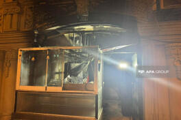 В Баку произошел пожар возле станции метро "Сахиль"