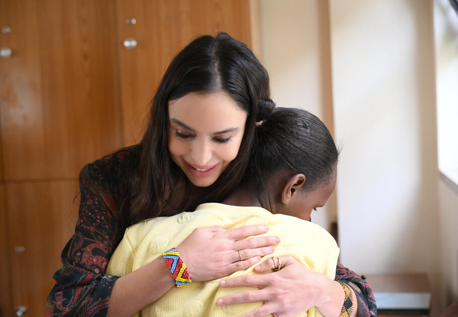 Heydər Əliyev Fondunun vitse-prezidenti Leyla Əliyeva Əddis-Əbəbədə bir sıra sosial və mədəni obyektlərlə tanış olub