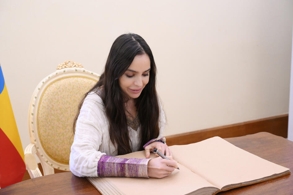 Heydər Əliyev Fondunun vitse-prezidenti Leyla Əliyeva Əddis-Əbəbədə bir sıra sosial və mədəni obyektlərlə tanış olub