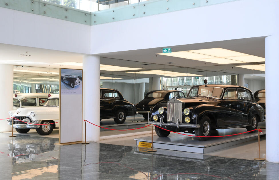 Heydər Əliyev Fondunun vitse-prezidenti Leyla Əliyeva Əddis-Əbəbədə bir sıra sosial və mədəni obyektlərlə tanış olub