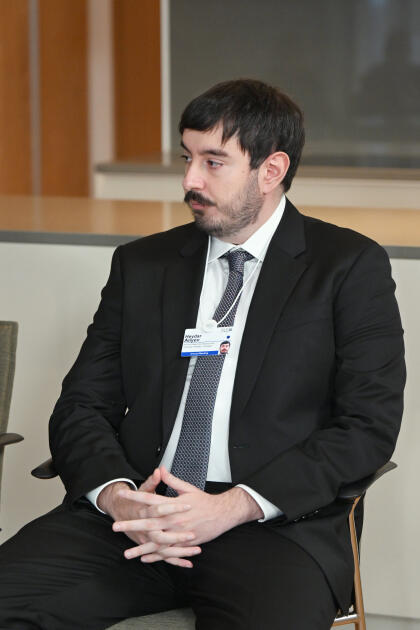 Президент Ильхам Алиев встретился в Давосе со старшим вице-президентом компании Vestas Wind Systems по маркетингу, коммуникациям, устойчивости и связям с общественностью