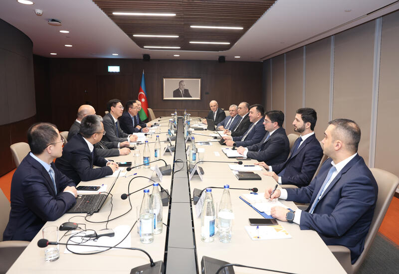 Баку и Пекин обсудили сотрудничество в сфере производства алюминия