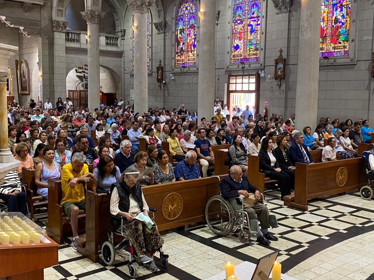 В одной из самых посещаемых церквей Лимы почтили память жертв трагедии 20 Января