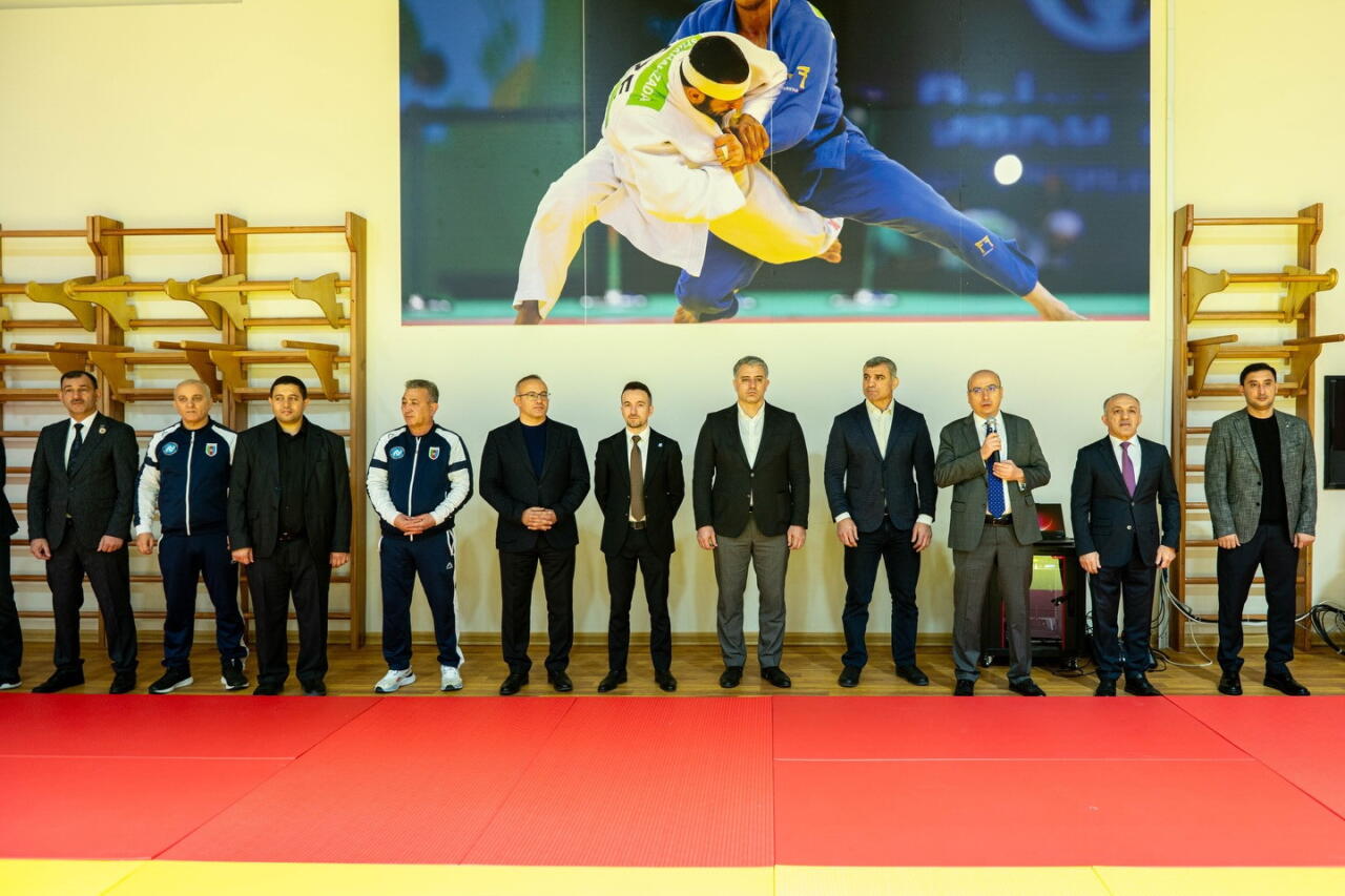 В Гяндже начал работу новый зал дзюдо
