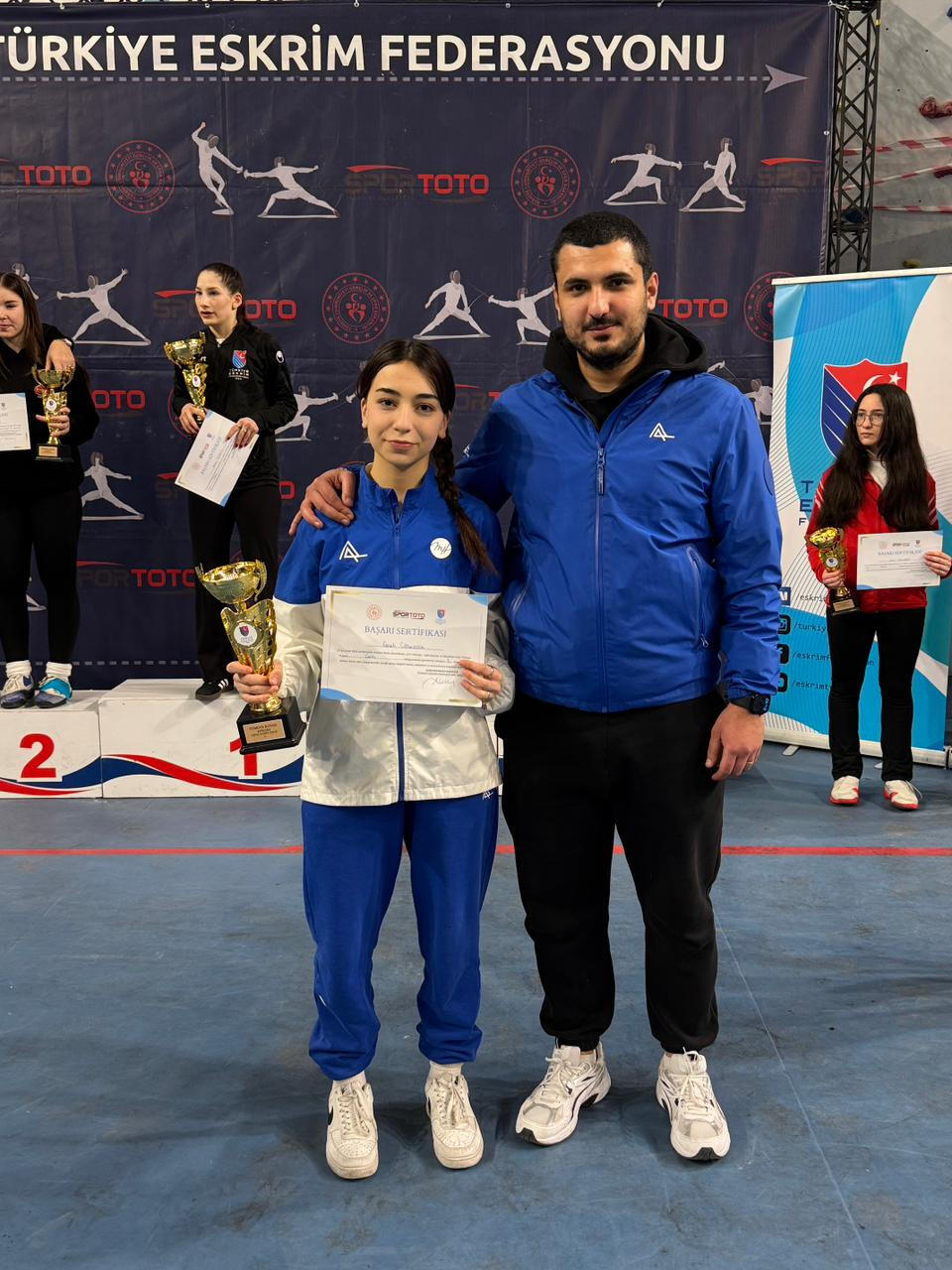 Азербайджанские саблисты завоевали медали в Анкаре