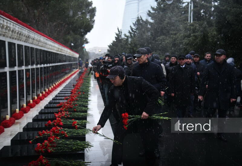 Азербайджанский народ чтит светлую память жертв трагедии 20 Января