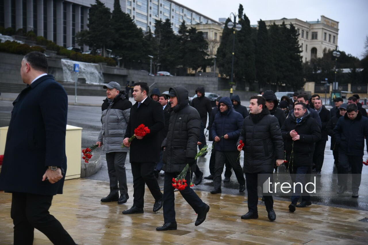 Азербайджанский народ чтит светлую память жертв трагедии 20 Января