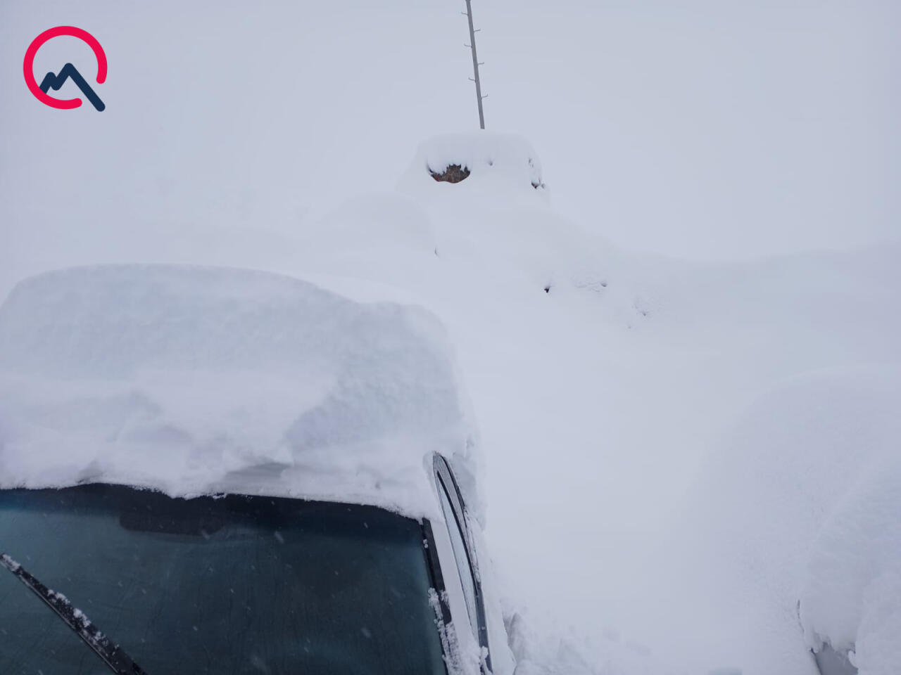 В Гадруте выпало 80 см снега