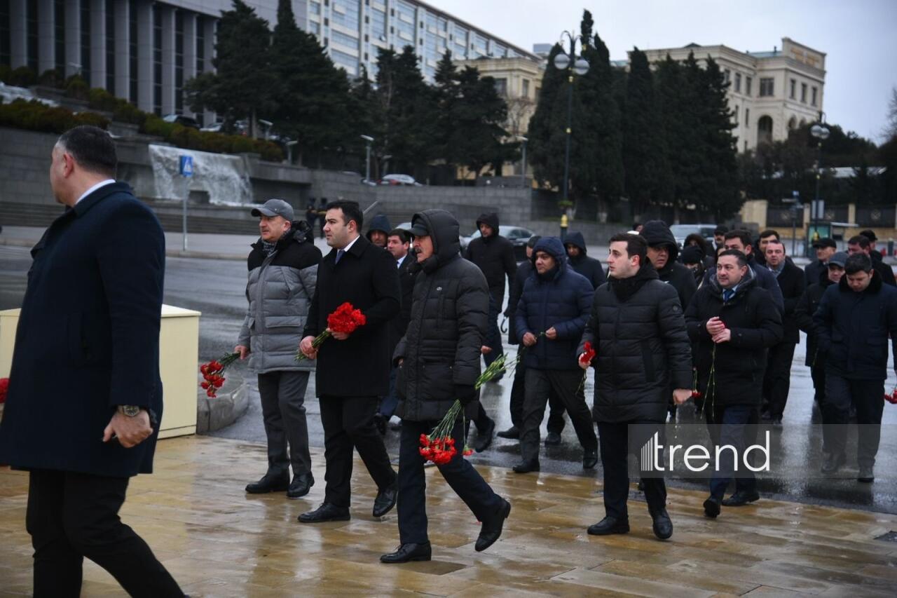 Azərbaycan xalqı 20 Yanvar faciəsi qurbanlarının əziz xatirəsini yad edir