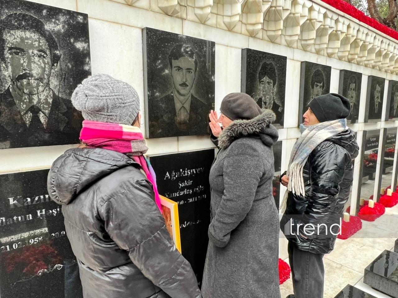 Azərbaycan xalqı 20 Yanvar faciəsi qurbanlarının əziz xatirəsini yad edir
