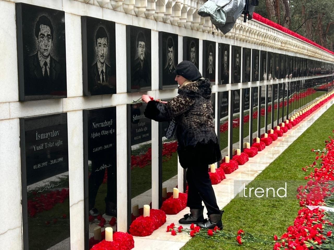 Azərbaycan xalqı 20 Yanvar faciəsi qurbanlarının əziz xatirəsini yad edir