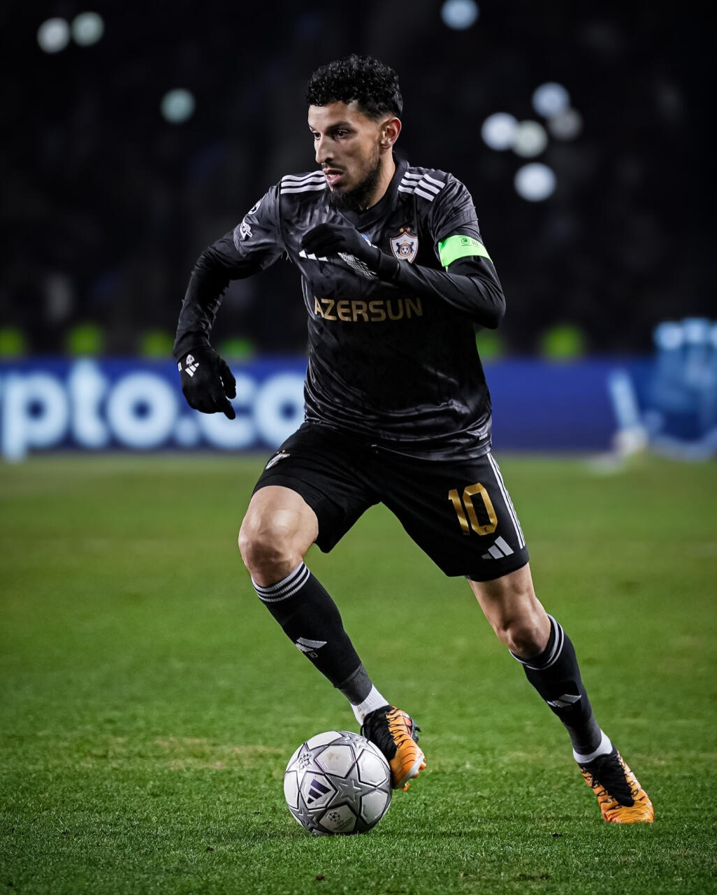 Çempionlar Liqası: “Qarabağ” - “Ayntraxt” oyununda hesab bərabərləşib