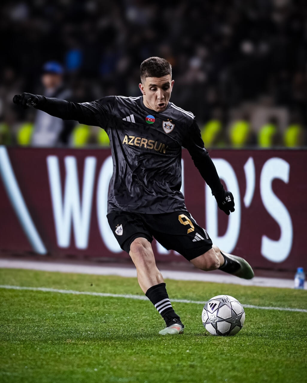 Çempionlar Liqası: “Qarabağ” - “Ayntraxt” oyununda hesab bərabərləşib