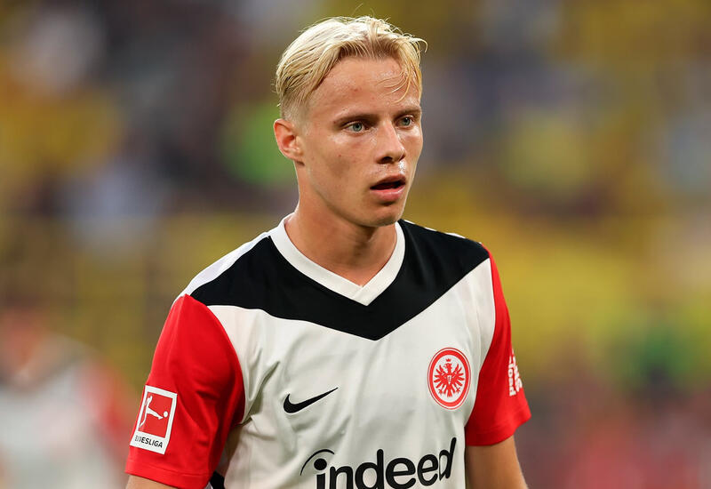 "Бешикташ" нацелился на 21-летнего полузащитника "Айнтрахта"