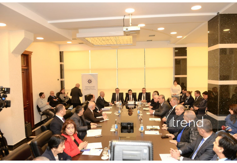 В Азербайджане прошли общественные обсуждения на тему дезинформации как одной из угроз в глобальном масштабе