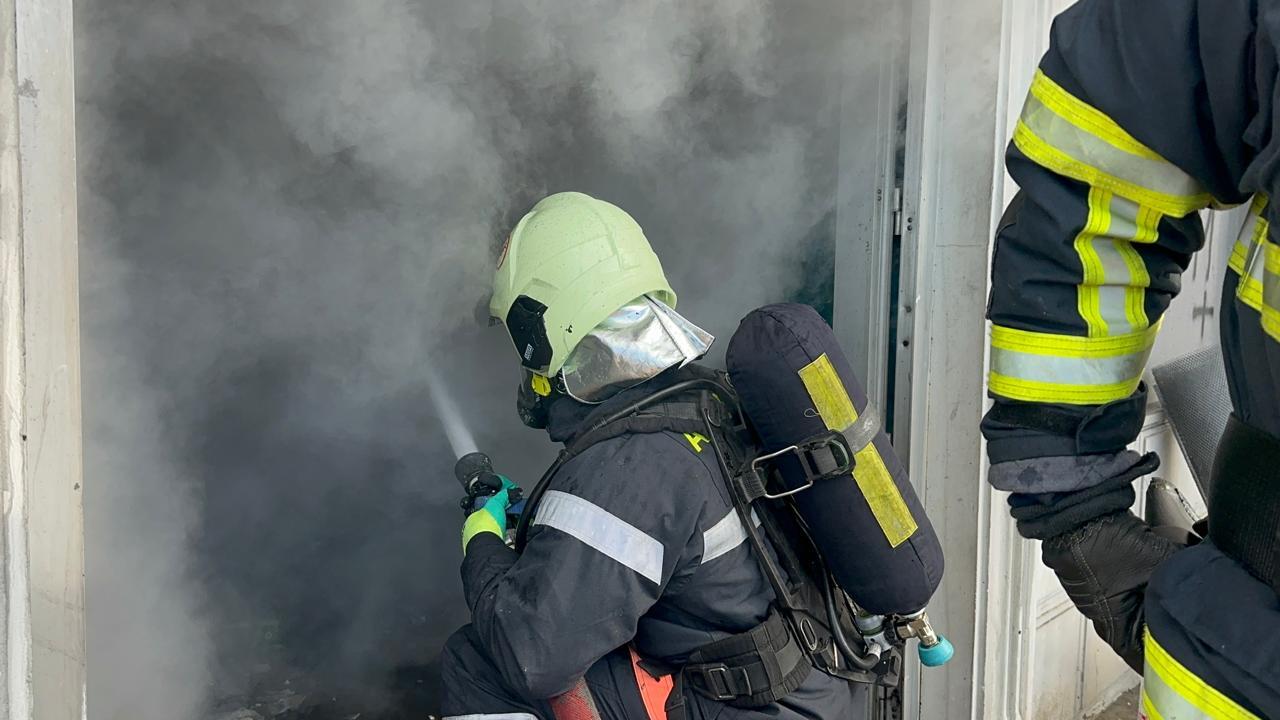 Пожар на проспекте Зии Буньятова потушен