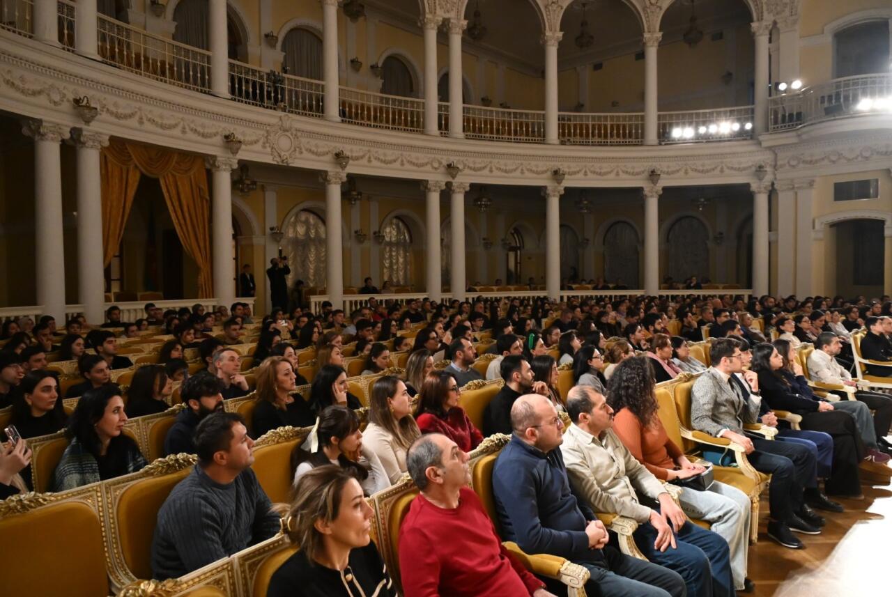 Духовная сила и героизм азербайджанского народа - памятный вечер в филармонии
