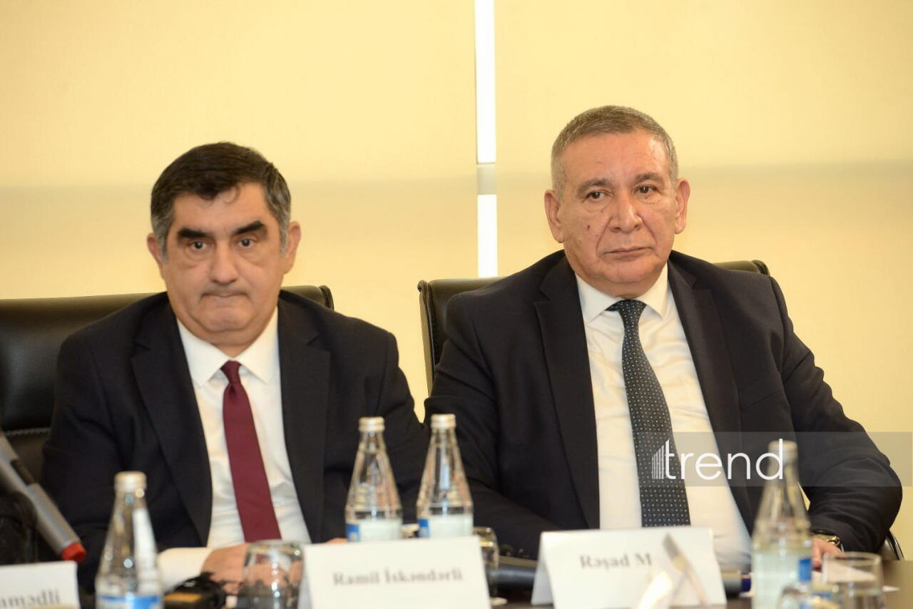 В Азербайджане прошли общественные обсуждения на тему дезинформации как одной из угроз в глобальном масштабе